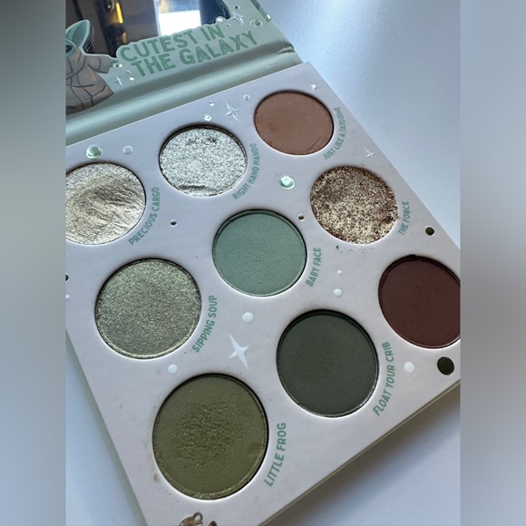 ColourPop the child - starwars Eyeshadow Palette - Picture 5 of 8